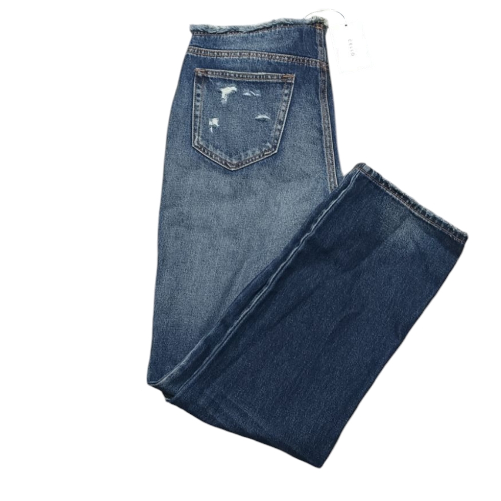 NWT Women's Cello mid rise straight frayed jeans